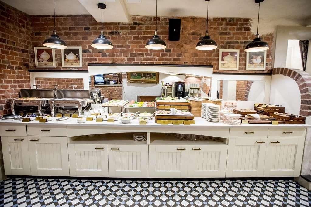 Hotel Diament Economy Gliwice Restoran gambar