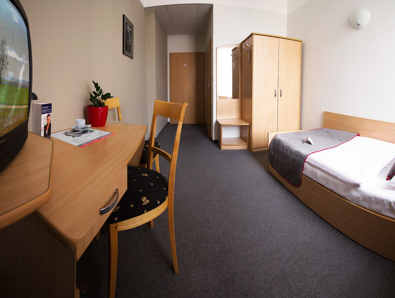 Hotel Diament Economy Gliwice Luaran gambar