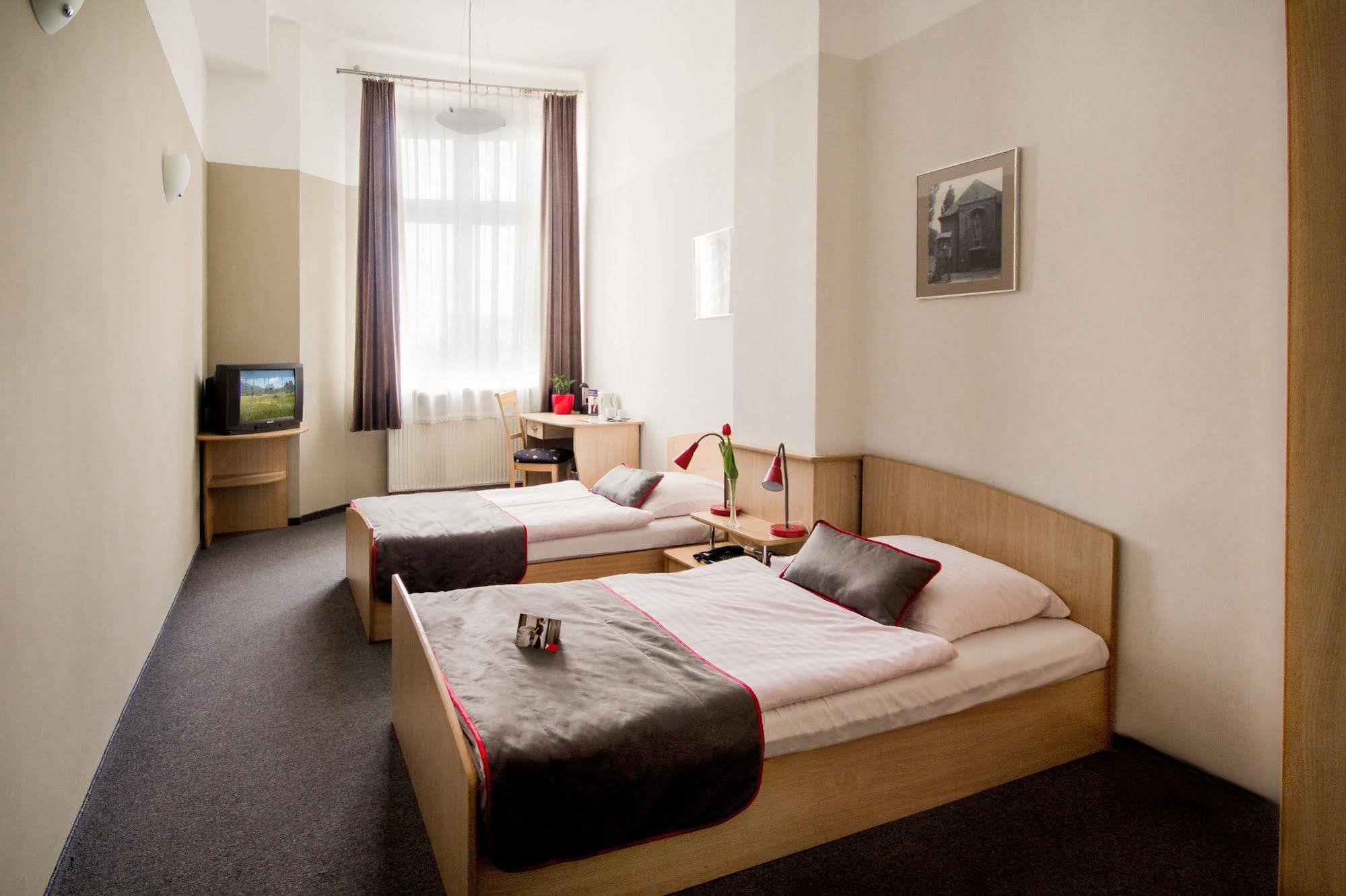 Hotel Diament Economy Gliwice Luaran gambar